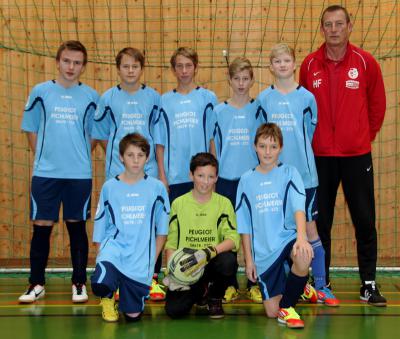 Foto des Albums: Fußballhallenturnier 2013: 01.12.2013 - C-Junioren (01.12.2013)