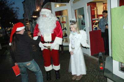 Adventskalender T&uuml;r 4  (Bild vergr&ouml;&szlig;ern)