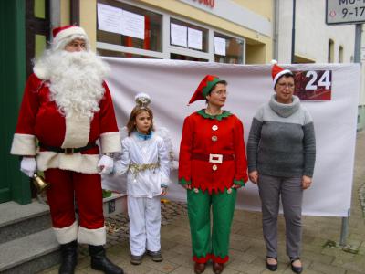 Adventskalender T&uuml;r 24  (Bild vergr&ouml;&szlig;ern)