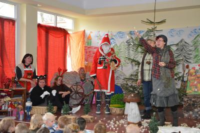 Foto des Albums: Weihnachtsmärchen in der Kita Kinderland