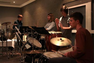 Foto des Albums: Rotarier engagieren sich für die Musikschule