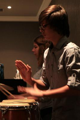 Foto des Albums: Rotarier engagieren sich für die Musikschule