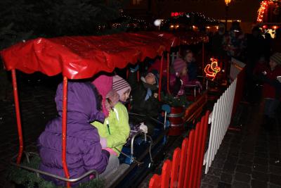 Foto des Albums: Wittstocker Weihnachtsmarkt und Abendspaziergang (07.12.2013)