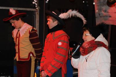 Foto des Albums: Wittstocker Weihnachtsmarkt und Abendspaziergang (07.12.2013)