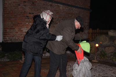 Foto des Albums: Wittstocker Weihnachtsmarkt und Abendspaziergang (07.12.2013)