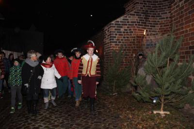 Foto des Albums: Wittstocker Weihnachtsmarkt und Abendspaziergang (07.12.2013)