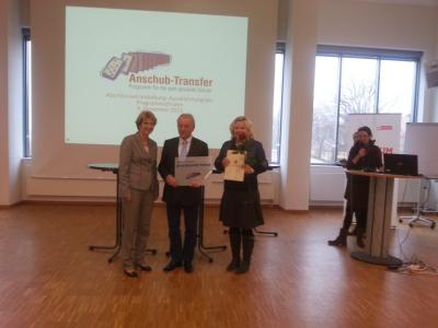 Abschlussveranstaltung   (Bild vergr&ouml;&szlig;ern)