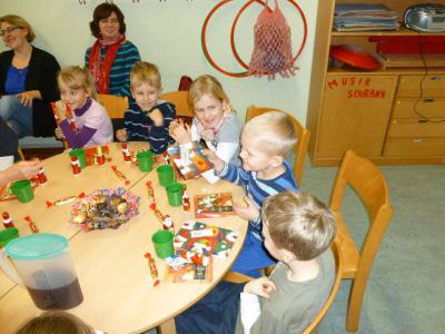 Foto des Albums: Thementag "Weihnachten" Klasse FLEX B