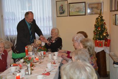 Foto des Albums: Weihnachtsfeier Alleinstehende