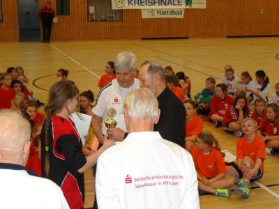 Foto des Albums: Kreis- und Regionalfinale Handball der Mädchen Dezember 2013