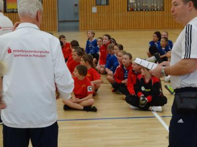 Foto des Albums: Kreis- und Regionalfinale Handball der Mädchen Dezember 2013