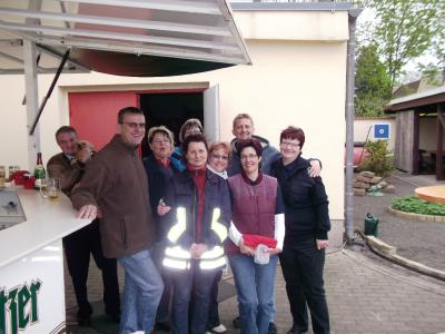 Foto des Albums: Maibaumaufstellen (01. 05. 2013)