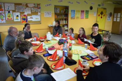 Foto des Albums: Bundestagsabgeordnete Jana Schimke zu Gast bei den Reporterkids