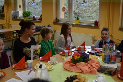 Foto des Albums: Bundestagsabgeordnete Jana Schimke zu Gast bei den Reporterkids