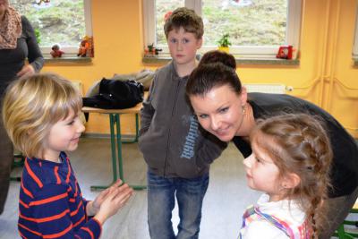Foto des Albums: Bundestagsabgeordnete Jana Schimke zu Gast bei den Reporterkids