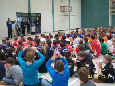 Foto des Albums: Jugend trainiert für Olympia „Zweifelderball“ der Grundschulen (12. 03. 2014)