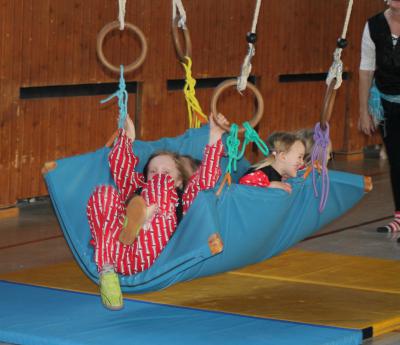 Foto des Albums: Karneval beim Kinderturnen mit dem Turntiger