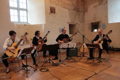 Foto des Albums: Saitenwege. Gitarrenkonzert in Neustadt-Glewe