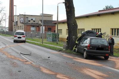 Foto des Albums: Einsatz 065/2014 - Verkehrsunfall