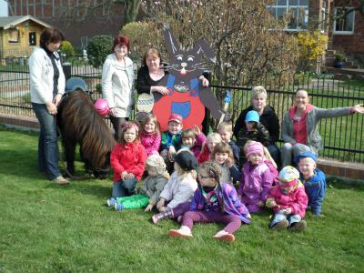 Foto des Albums: Kleine „Hummeln“ aus Steffenshagen auf Rohwedders Hof