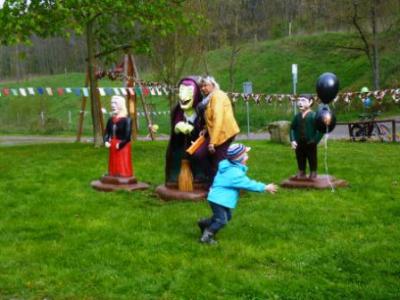 Foto des Albums: Saisoneröffnung Abenteuerspielplatz