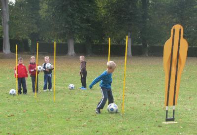 Foto des Albums: Fußballtraining der Kleinsten (20.09.2012)