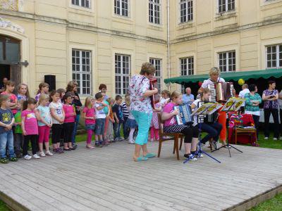 Foto des Albums: Frühlingsfest am Schloss Martinskirchen