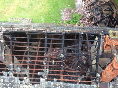 Foto des Albums: Einsatz 082/2014 - Dachstuhlbrand