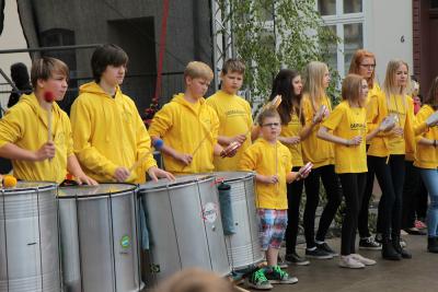 Foto des Albums: SAMBAtucada beim Stadtfest Parchim