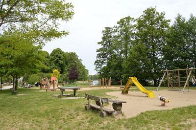 Foto des Albums: Bilder zur Spielplatzeinweihung vom 4. Juni 2014