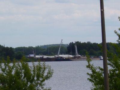 Foto des Albums: Verladung von Windflügel im Hafen Mühlberg