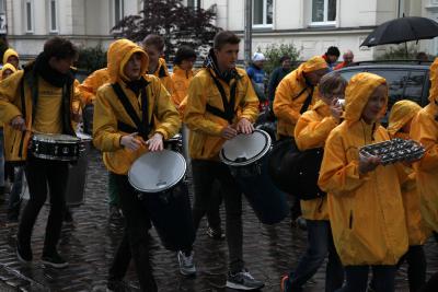 Foto des Albums: Schweriner Nachtläufer mit Trommelklängen angespornt