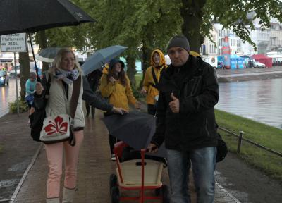 Foto des Albums: Schweriner Nachtläufer mit Trommelklängen angespornt
