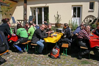 Mittag in Rieben  (Bild vergr&ouml;&szlig;ern)