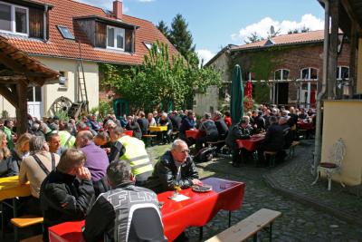Mittag in Rieben  (Bild vergr&ouml;&szlig;ern)