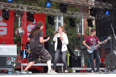 Foto des Albums: Rock-Pop-Ensembles gestalten Lindenfest mit
