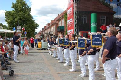 Foto des Albums: Rock-Pop-Ensembles gestalten Lindenfest mit