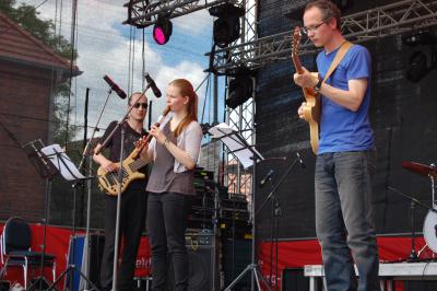 Foto des Albums: Rock-Pop-Ensembles gestalten Lindenfest mit