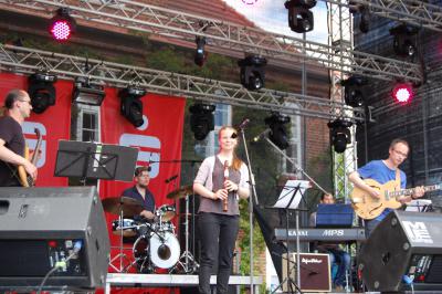 Foto des Albums: Rock-Pop-Ensembles gestalten Lindenfest mit