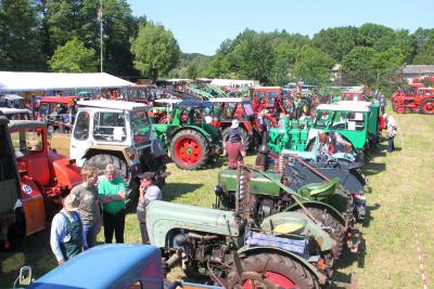 Foto des Albums: Traktortreffen und Dorffest in Waltersdorf