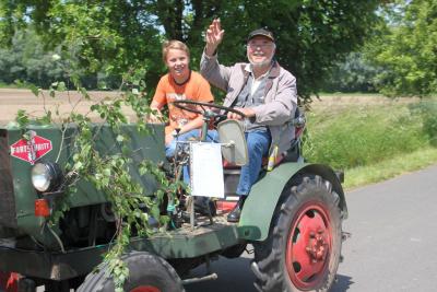 Foto des Albums: Traktortreffen und Dorffest in Waltersdorf