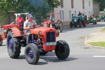Foto des Albums: Traktortreffen und Dorffest in Waltersdorf