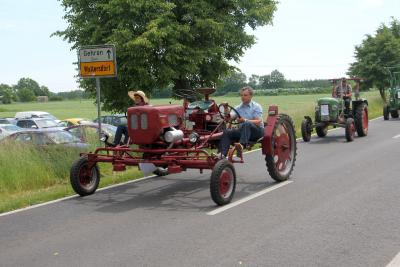 Foto des Albums: Traktortreffen und Dorffest in Waltersdorf