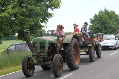 Foto des Albums: Traktortreffen und Dorffest in Waltersdorf