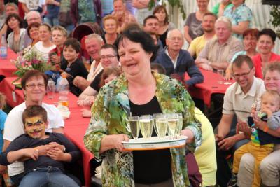 Foto des Albums: Traktortreffen und Dorffest in Waltersdorf