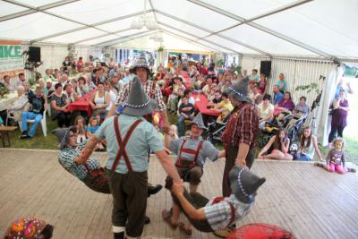 Foto des Albums: Traktortreffen und Dorffest in Waltersdorf