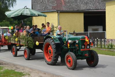 Foto des Albums: 100 Jahre FFW Sarnow und Stadtjugendfeuerwehrtag Pritzwalk
