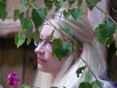 Foto des Albums: Schriftstellerlesung und Musik in Wutike