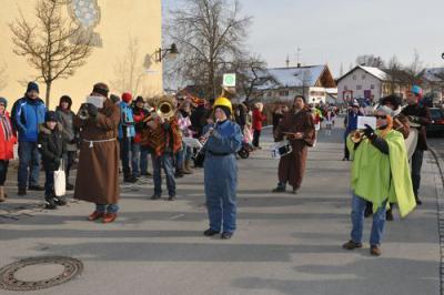Foto des Albums: Rosenmontagsumzug 2013
