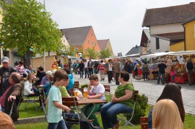 Foto des Albums: Maimarkt 2013